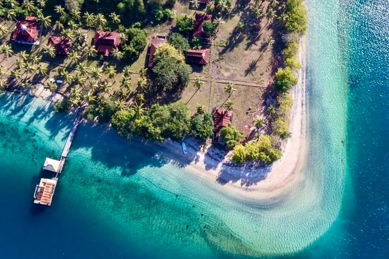 Explora las islas ocultas de Lombok: Gili Asahan, Gede, Goleng y Layar.Salida desde: Kuta Lombok, Selong Belanak, aeropuerto de Lombok