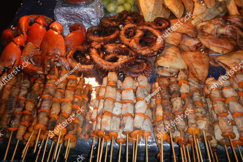 زنجبار: جولة تسوق بصحبة مرشد في المدينة الحجرية وجولة طعام في فورودانيالاصطحاب من الفندق والتوصيل 