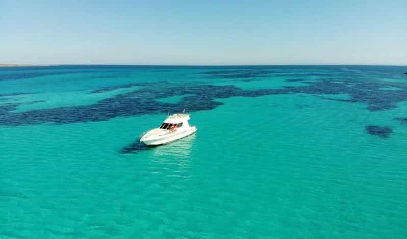 A day on an Azimut yacht at Stintino Spiaggia della Pelosa