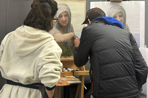Florence: Create Your Own Oil Painting in a Real Art Studio Sunday Premium Atelier Session
