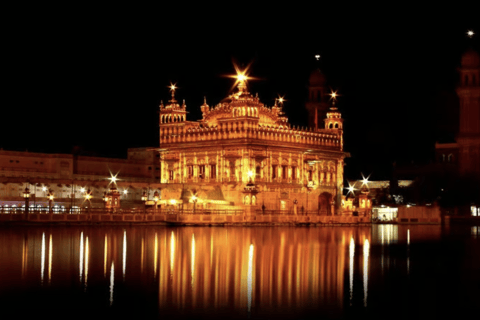 Delhi: Heritage Night Walking Tour with Food Tasting Old and New Delhi Night Views ( Car, Guide, Ticket, Dinner )