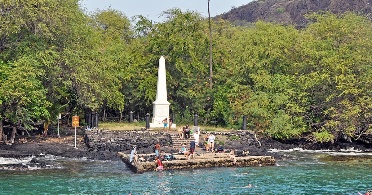 KailuaKona Captain Cook Reef Catamaran Dagtrip met Lunch GetYourGuide
