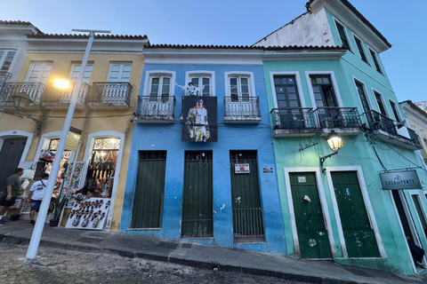Salvador: Bahia Bites Food Tour with 12+ Tastings