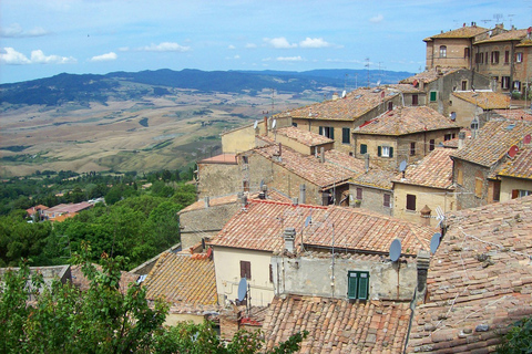 Bolgheri / Volterra / Firenze-Tour in Ferrari