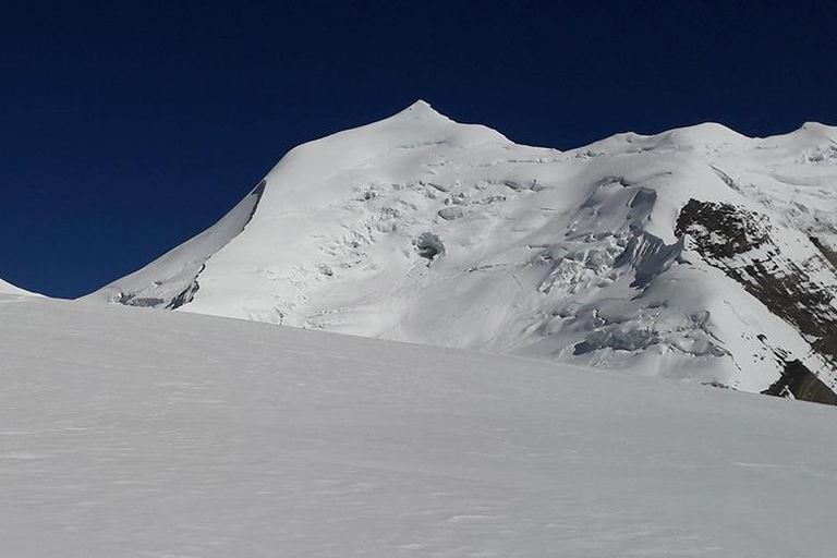 Mt. Himlung Himal (7,126m) Expedition - 30 DaysMt.Himlung Himal ( 7,126m) Expedition - 33Days I Nepal Peak