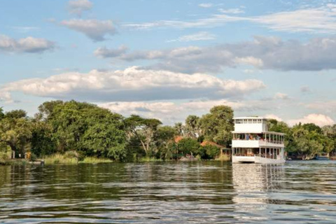 Victoria Falls: Zambezi River Canoe Safari with Lunch
