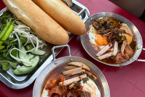 Da Nang: excursão a pé pela comida de rua e espetáculo Charming Da NangDa Nang: Excursão a pé pela comida de rua e espetáculo Charming Da Nang