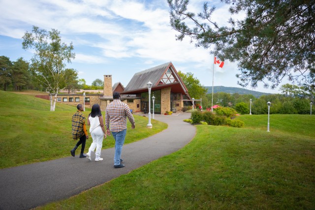 Visit Cape Breton Island Alexander Graham Bell Museum Tour in Baddeck, Nova Scotia