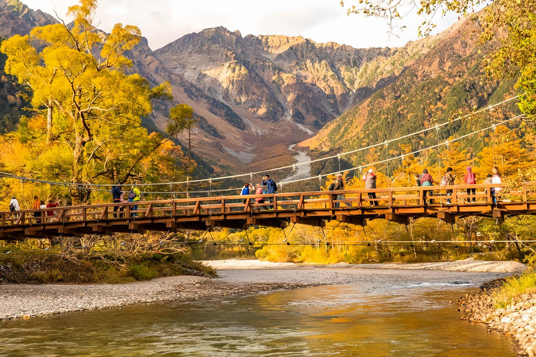 Kamikochi Day Tour from Nagoya: Discover the Pristine Valley