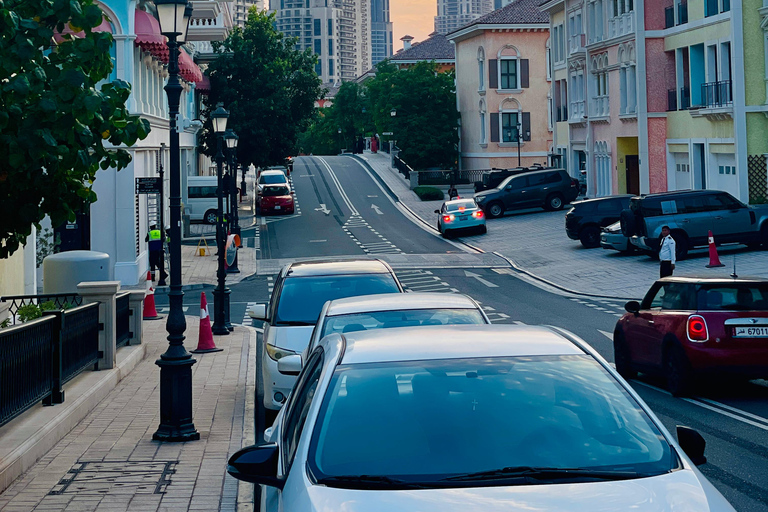 PRIVATE DOHA STADTFÜHRUNG FÜR FAMILIEN, PAARE UND KLEINE GRUPPENPrivate Stadtführung durch Doha für Familien, Paare und kleine Gruppen