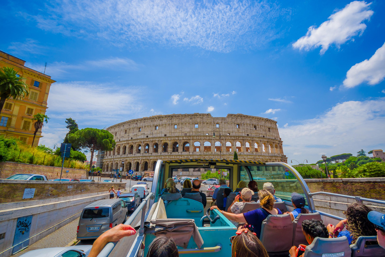 Rome: Colosseum Underground Small Group Guided Tour (8 pax)