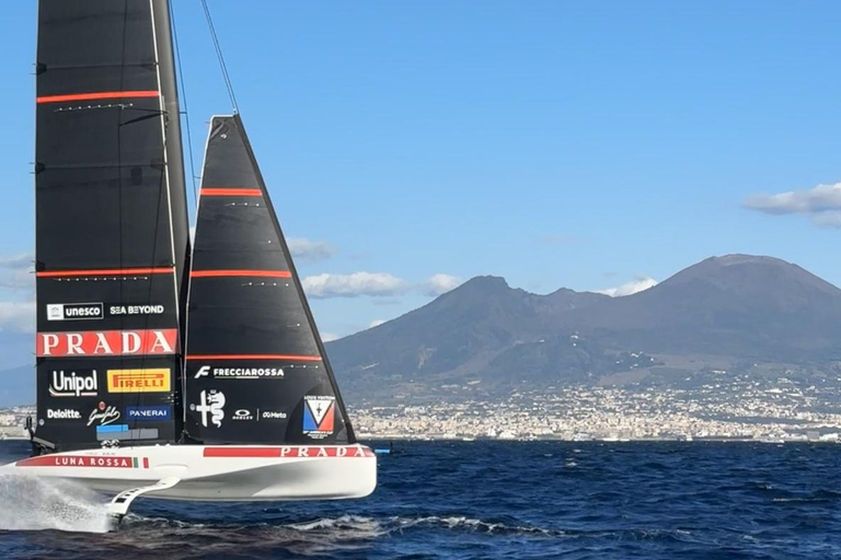Naples Special America's Cup from the Sea: Experience the Races from the Sea Naples America's Cup special from the sea: Experience the regattas from the sea