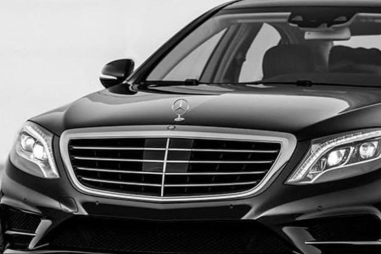 Niagara Falls South Airport Private Transfer to Pearson Executive Black SUV