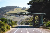 Melbourne, Private Great Ocean Road day tour with lunch! - Housity