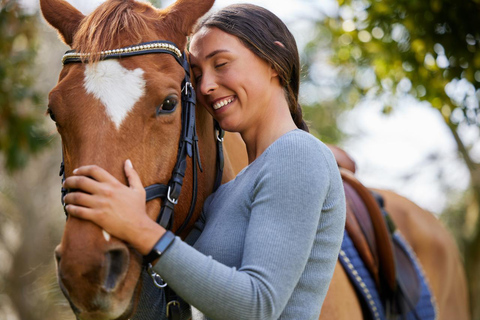 Perth, Jarrahdale: Private Horseback Ride and Picnic Perth, Jarrahdale: 1h Private Horseback Ride