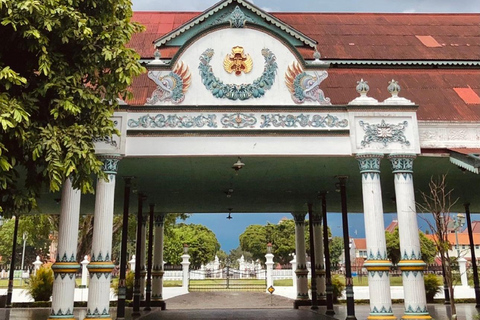 Yogyakarta : Château d'eau, Palais du Sultan, Temple Visite guidée
