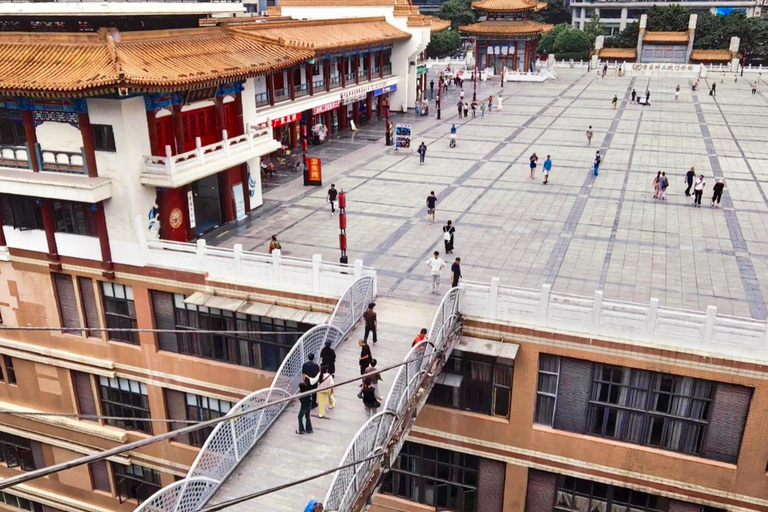 Chongqing: cidade surreal, antiga e com um miradouro secretoGuia em espanhol/francês/italiano/japonês/coreano/russo