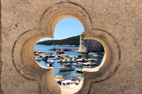From Barcelona: PRIVATE Cadaqués Guided Tour & Wine Tasting
