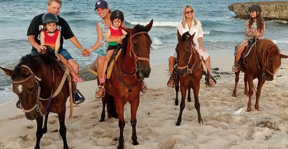 Aruba: Ecological Trail & Beach Horsebackriding