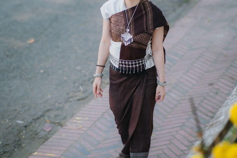 Luang Prabang: Traditional Lao Costume Rental & Photoshoot Full Cultural Experience: Costume, Photoshoot & Workshop