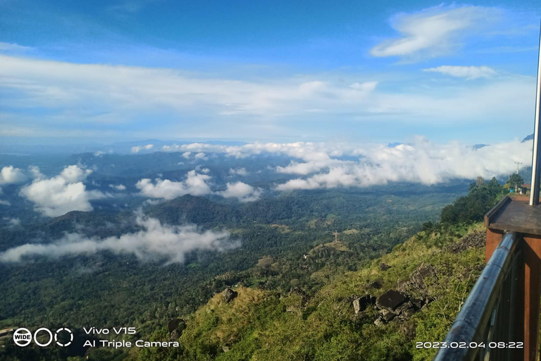 Kandy: Nuwara-Eliya Trip with Driver-Guide & Scenic Stops