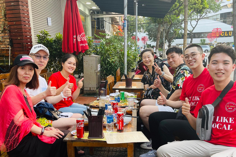 Hoi An Street Food Tour by Motorbike