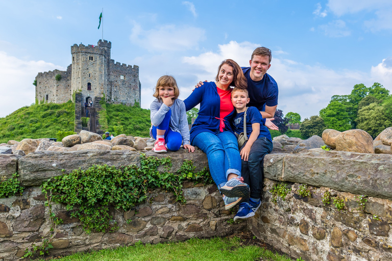 Dublin to Malahide Castle & Gardens Half-Day Trip by Car 4,5-hour: Malahide Castle & Gardens with Licensed Guide
