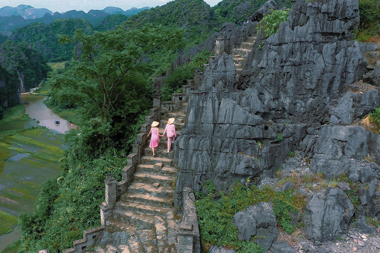 Hanoi: Luksusowa 2-dniowa wycieczka do Ninh Binh z hotelem/bungalowem