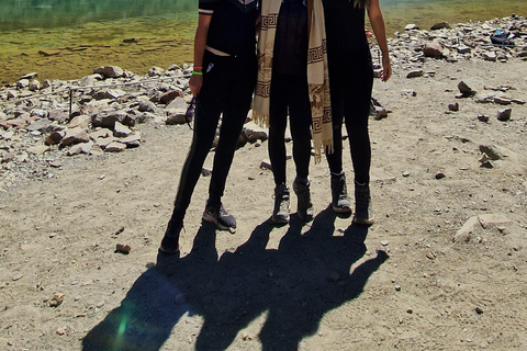 From Cusco: Humantay Lake Day Trip with Breakfast and Lunch