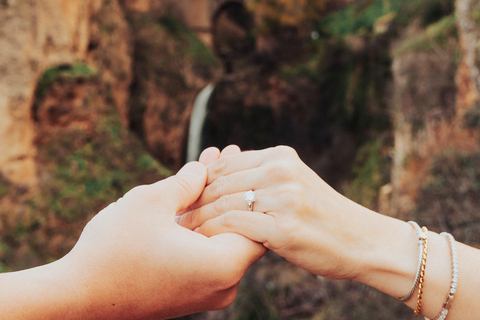 Ronda: Expert Secret Proposal & Engagement Photographer Guided Proposal (1 hour)