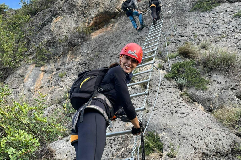 Marxuquera: Via Ferrata La FalconeraMarxuquera: Via Ferrata naar Falconera