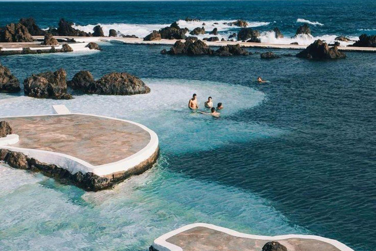 Madera: wycieczka jeepem z tyrolką, huśtawką i wulkanicznymi basenamiMadera: wycieczka jeepem z tyrolką, huśtawką i basenami wulkanicznymi