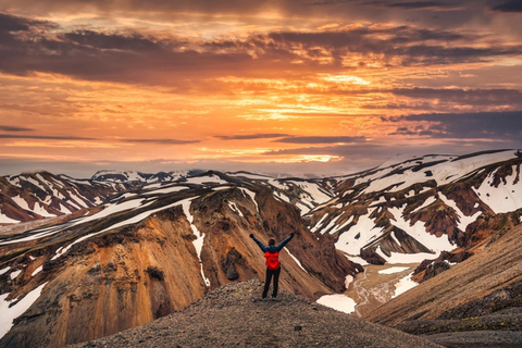 Reykjavik: Landmannalaugar 4x4 Minibus & Hot Spring Tour