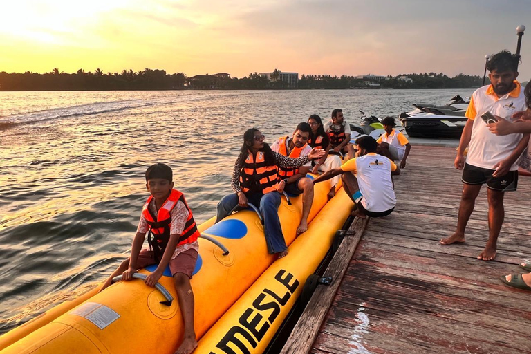 Da Colombo/Negombo: safari sul fiume Madu e allevamento di tartarugheDa Kandy: Tour in tuk tuk di Sigiriya e della roccia di Pidurangala