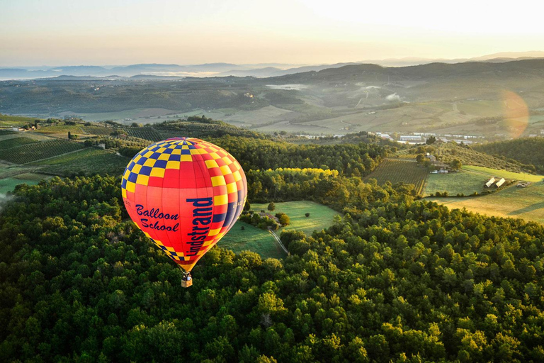 Vang Vieng: Hot Air Balloon Ride with Hotel Pickup