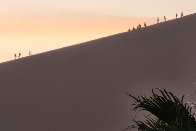 Von Lima nach Nazca: Privater 8-tägiger Kultur-Roadtrip zum EintauchenPrivate Gruppe von 11-15 Reisenden