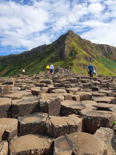 Giant's Causeway Private Tour by Five Star Luxury Transfers