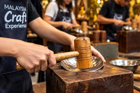 Kuala Lumpur: Royal Selangor Pewter Workshop with Lunch
