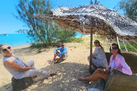 Whitsundays: Dingo Beach Paradise -Explore & Relax