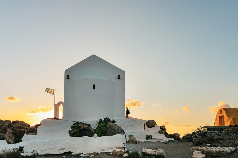 Santorini: begeleide wandeling naar krater en zonsondergang