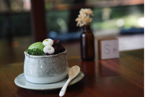 Kimono Photoshoot and Tea House Experience in Kagurazaka