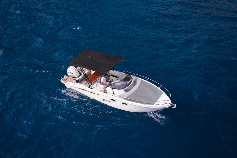 Sorrento: Private Capri Speedboat Tour with Snacks & Drinks