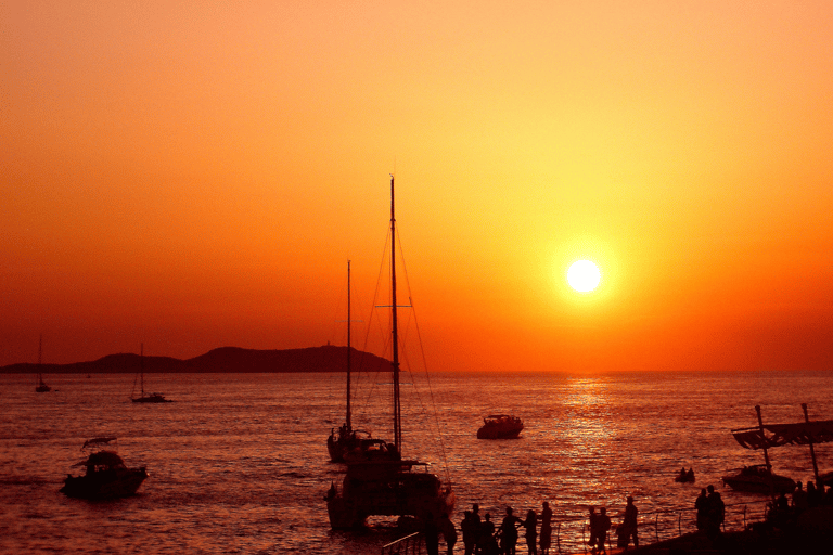 Ibiza: Sunset Boat Tour with Water Sports, Open Bar & Tapas