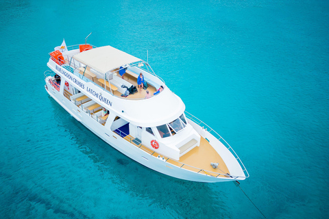 رحلة نصف يوم إلى البحيرة الزرقاء مع النقل من بافوس