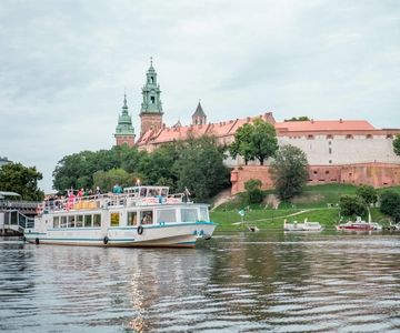 Vistula River Panoramic Boat Tour ️