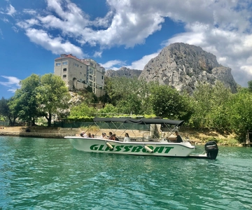 Omiš, Croazia: crociera in barca di vetro sul fiume Cetina e birreria all'aperto