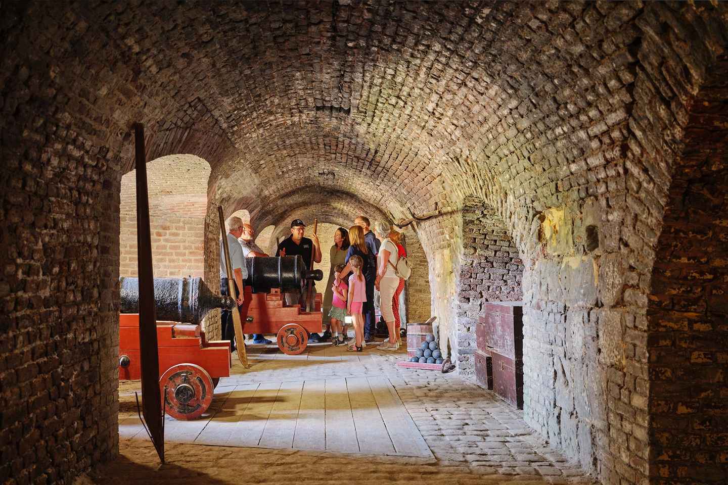 Maastricht: Fort St Pieter Guided Tour - Tour in English
