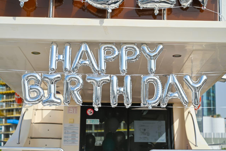 Celebrate Your Birthday in Style on luxury Yacht in Dubai Celebrate Your Birthday in Style on 75 FT Yacht in Dubai