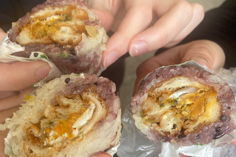 Mystery Menus Shanghai: 3-Hour Breakfast and Market Tour