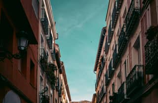 Madrid: Private Tour durch das Literatenviertel mit Churros-Verkostung